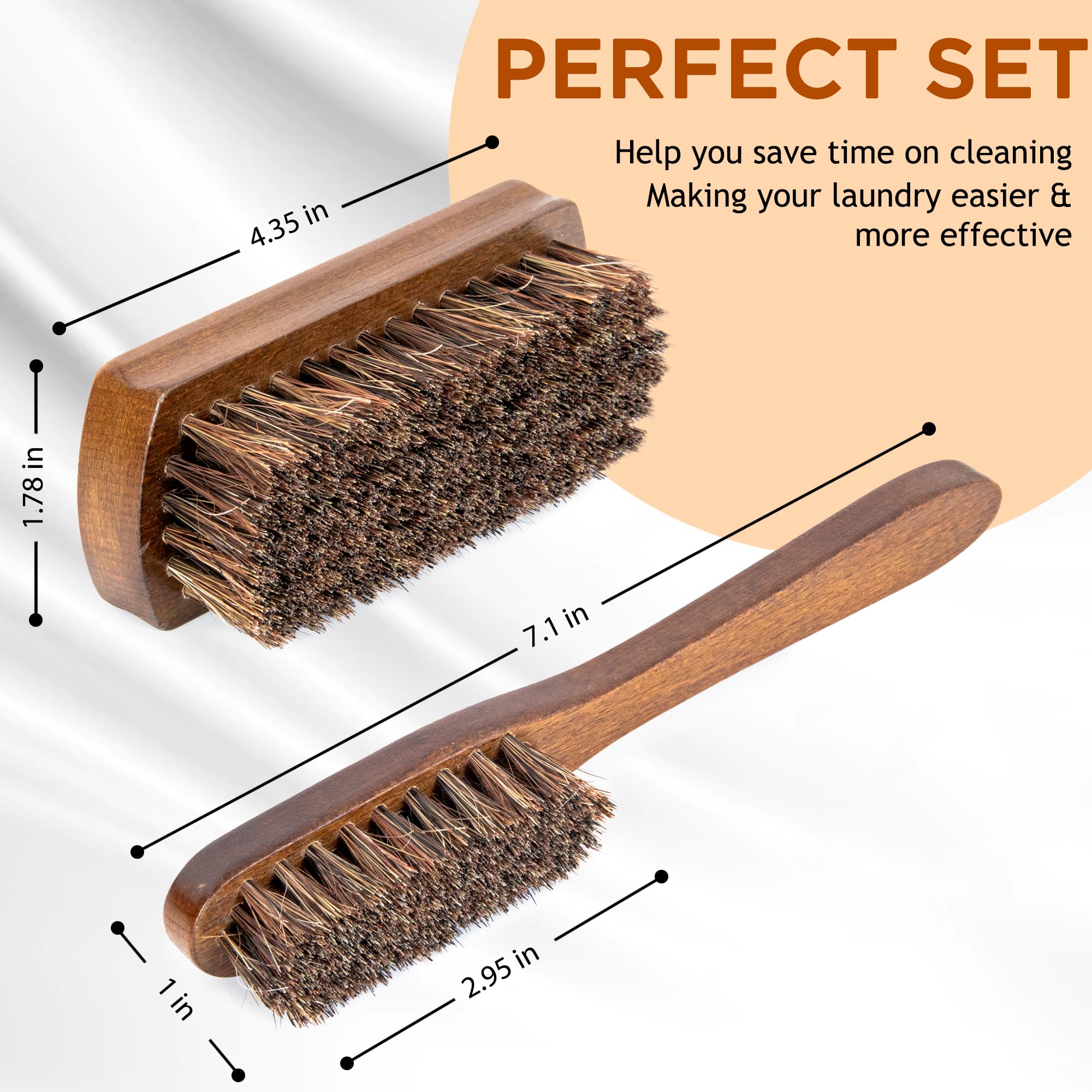TAKAVU set de dos cepillos con mango de madera para agarre cómodo.