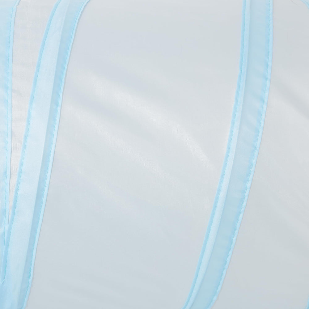 Tempcore tunel con bola colgante en la salida para juego interactivo.