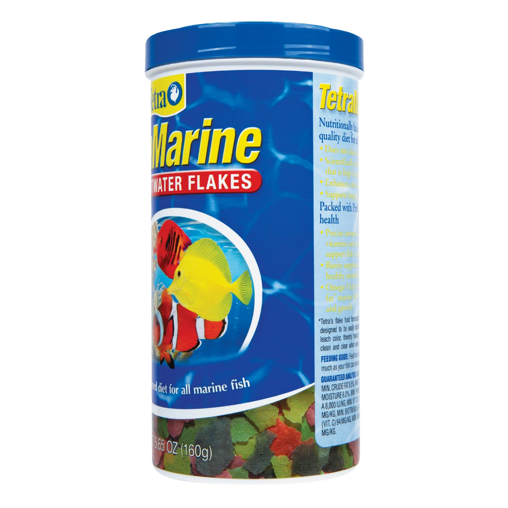TetraMarine Flakes realza colores de peces marinos con nutrición equilibrada.
