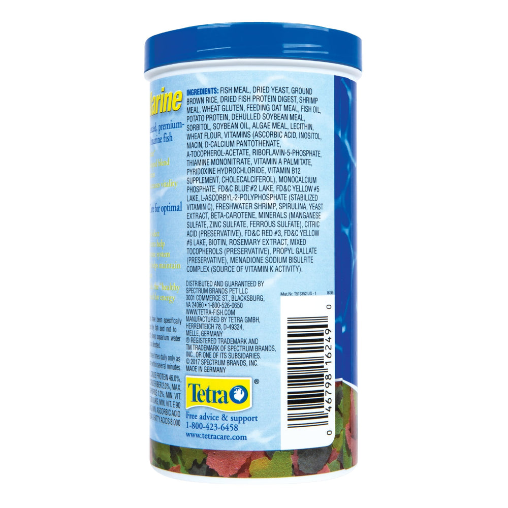 Porción diaria de TetraMarine Flakes para alimentación constante.