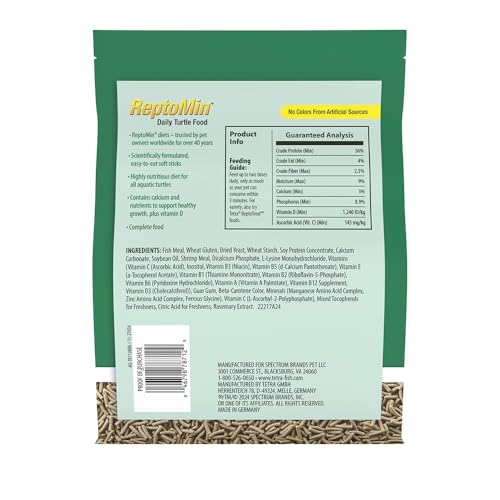 Tetra ReptoMin tortugas acuáticas consumiendo calcio y vitamina C.