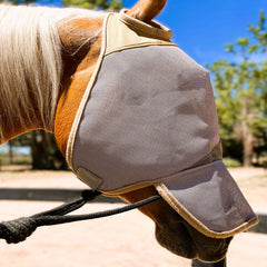The Sunny Zebra protección ultravioleta 70 para caballo, frontal, reduce la exposición y mantiene visibilidad.