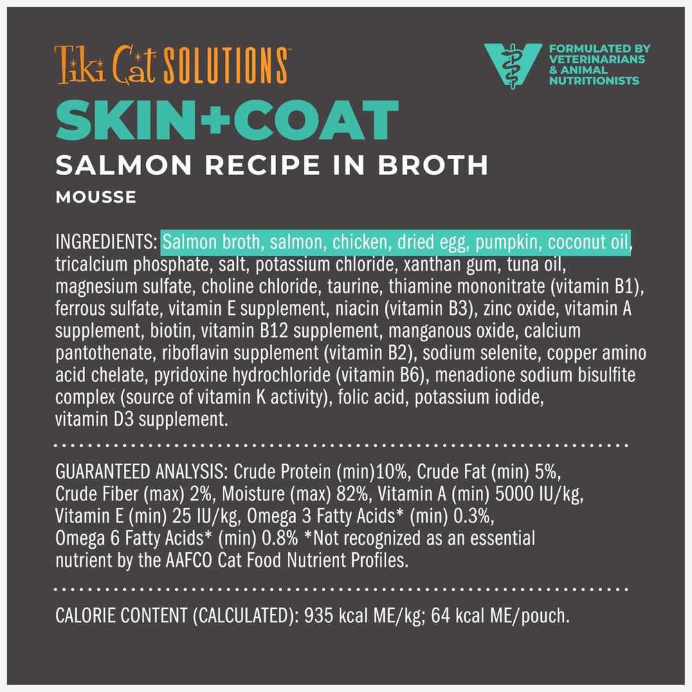 Cuidado del pelo con mousse suave de salmón de Tiki Cat Solutions.
