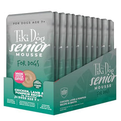 Textura cremosa de Tiki Pets Senior Mousse, fácil de comer.