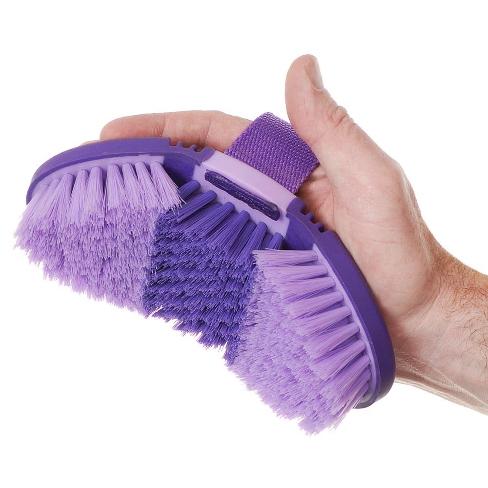 Cepillo Tough 1 con correa ajustable para mayor control.