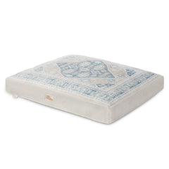 Funda desmontable de CuddleTown cojin-piso facilita lavado rápido y limpieza.