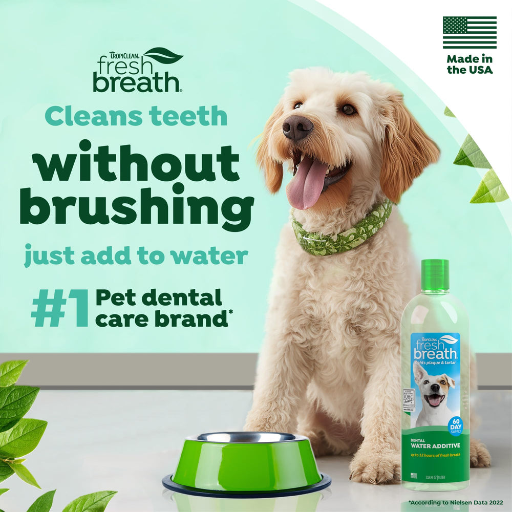 TropiClean: perro disfrutando aliento fresco, opción sin cepillo para higiene bucal.