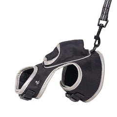 La mochila para gatos: correa de gato de seis pies para mayor control durante caminatas.