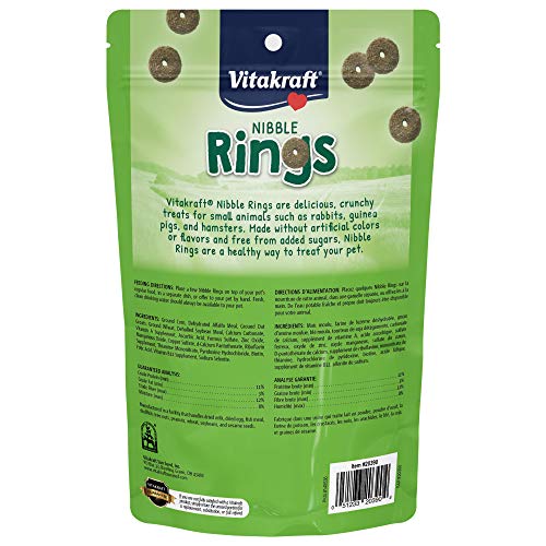 Vitakraft Nibble Rings, textura crujiente cercana para recompensas de entrenamiento.