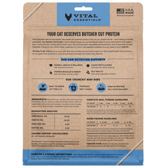 Vital Essentials res y pollo deshidratados para gatos, ideal como alimento completo.