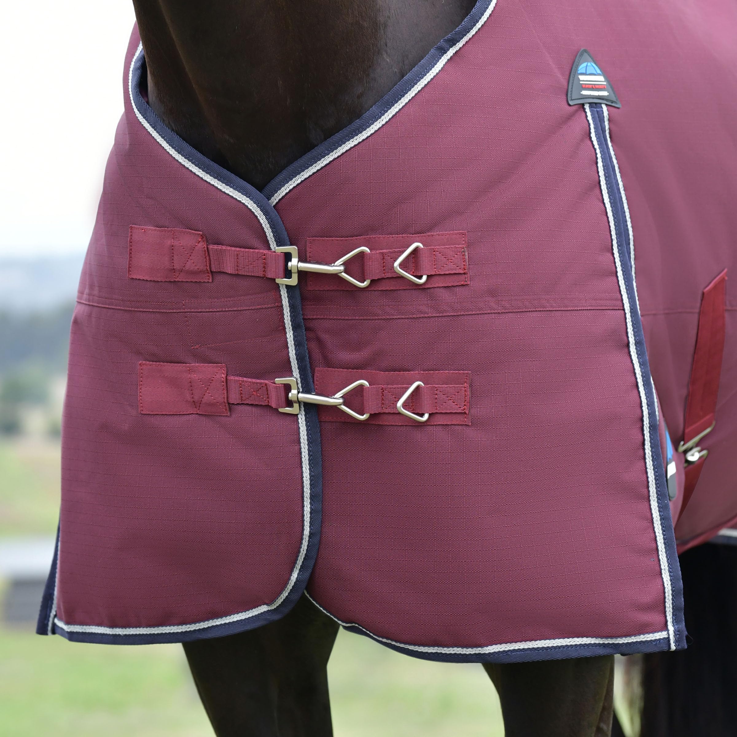 WeatherBeeta ComFiTec Essential Turnout 0g: sistema de gusset lateral mejora libertad de movimiento