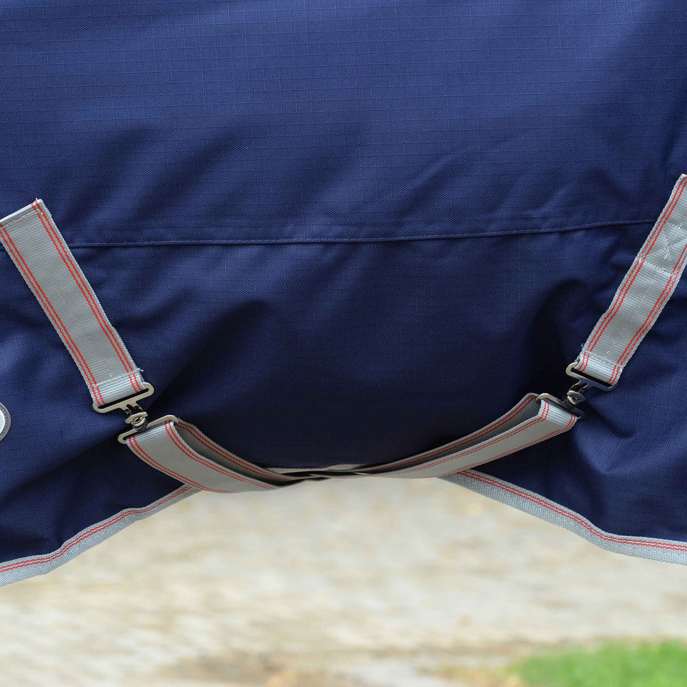 WeatherBeeta ComFiTec Essential, cierre frontal con dos hebillas ajustables