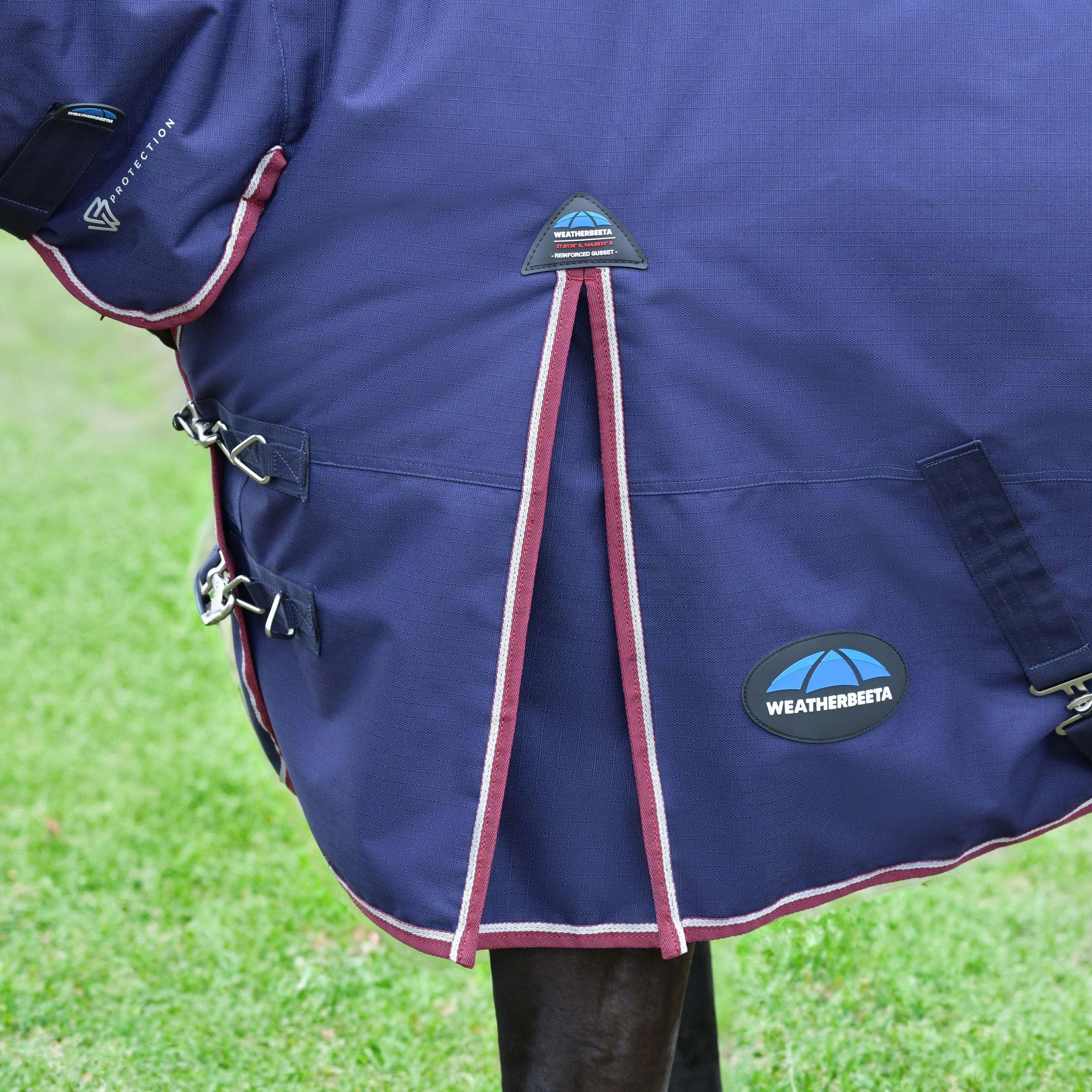 WeatherBeeta ComFiTec Essential Turnout 360G: cierre rápido delantero para ajuste fácil