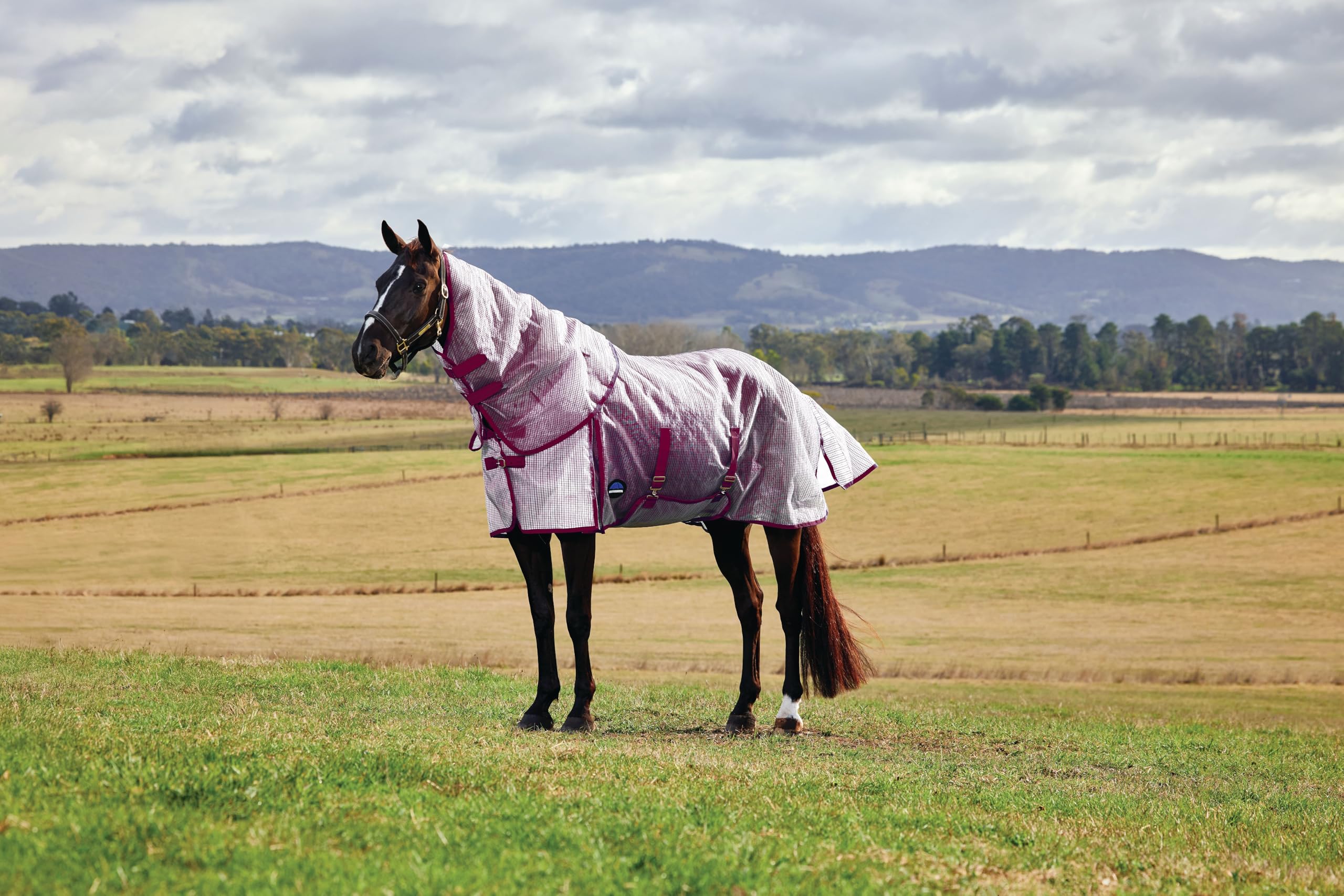 WeatherBeeta ComFiTec Ripshield Detach-A-Neck, cuello removible para cobertura ajustable.