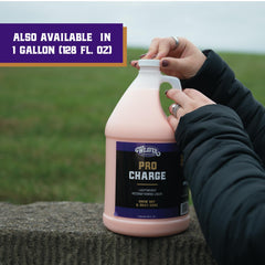 Weaver Livestock ProCharge Reconditioning Liquid cuida y suaviza el cabello con brillo