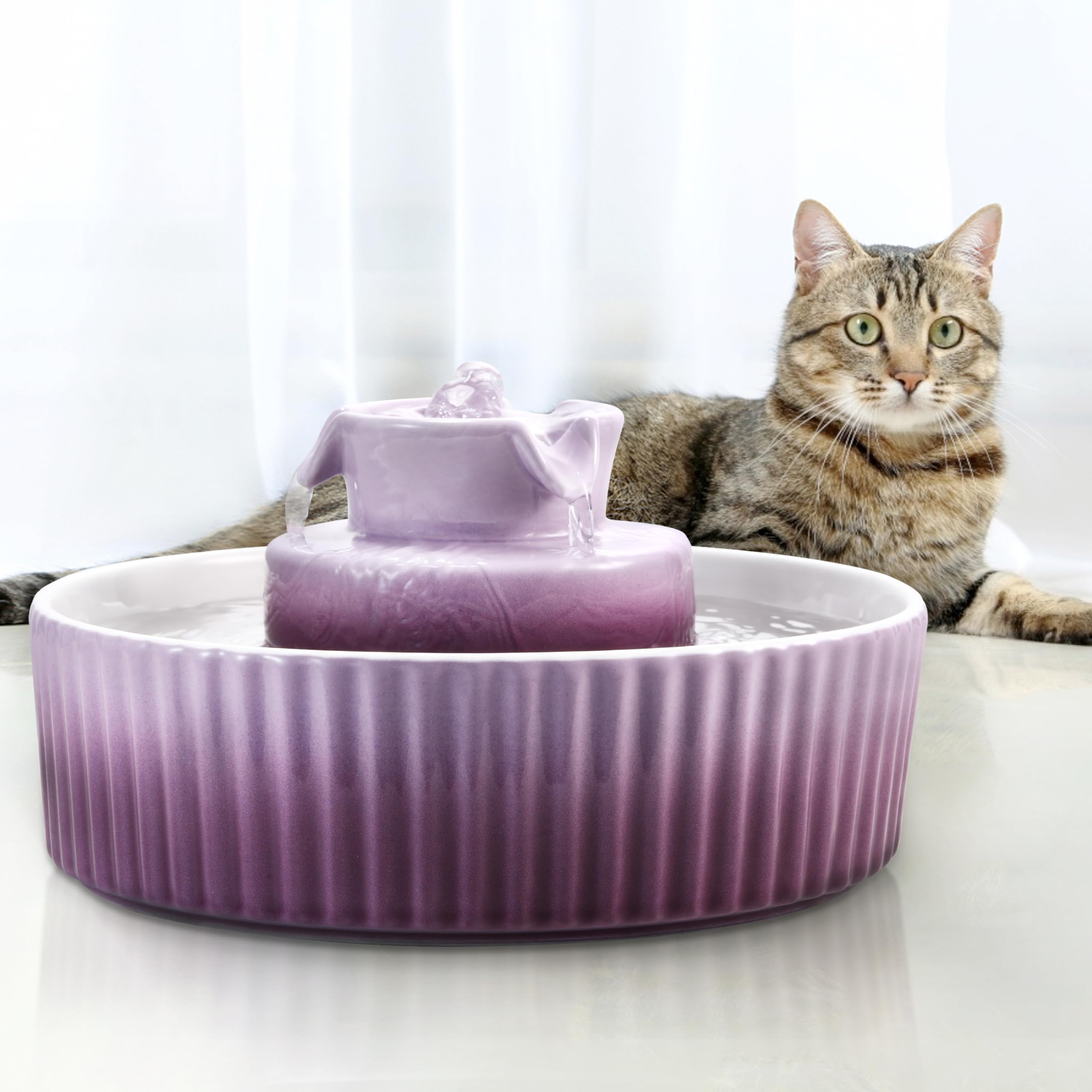 Ideal para hogares con varias mascotas y agua en movimiento.