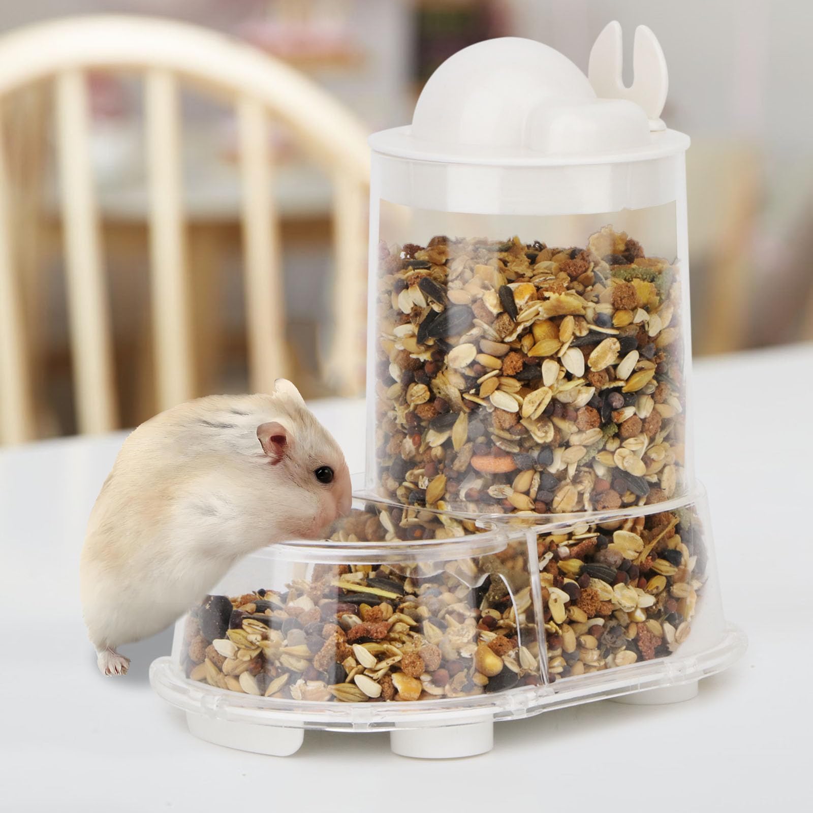Wontee dispensador para hamster con dimensiones compactas, cabe en jaulas pequeñas.