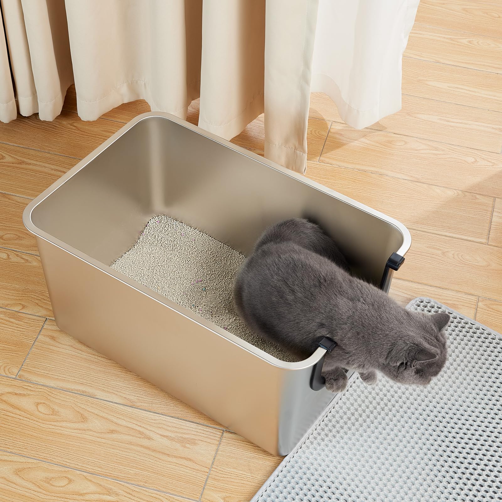 Yangbaga caja para gatos, ideal para hogares con varios felinos.