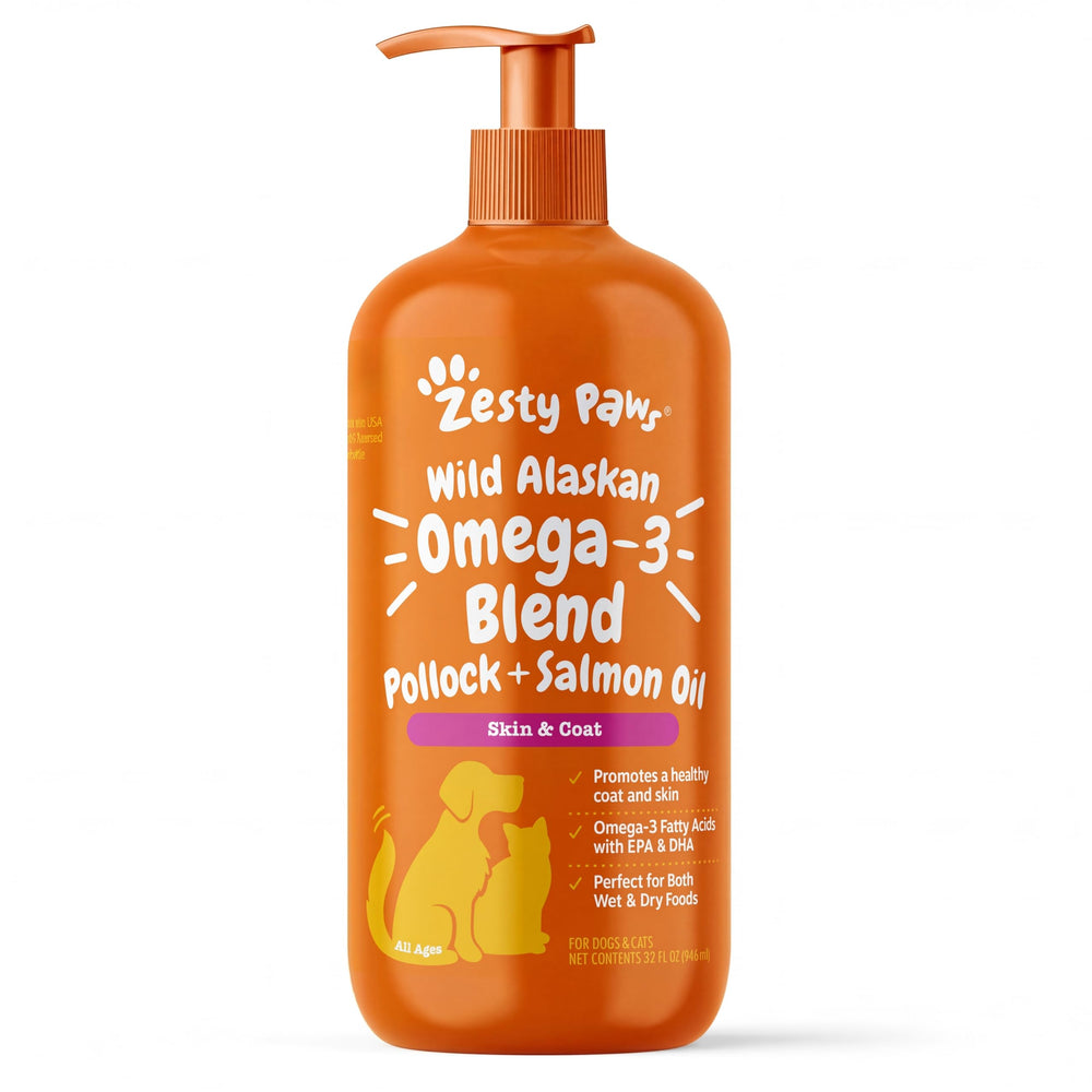 Zesty Paws Omega-3 Mezcla en botella lista para uso diario.